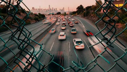 开云官网APP下载-巴萨抢得主场胜利，梅西梅开二度，巴萨官方致敬梅西